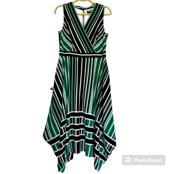 Elegant Striped Green and Blue Dress - Picture 2 of 13